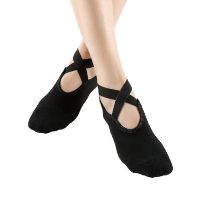 China Anti-Slip Producing Ladies Terry Cotton Yoga Adult Slip-Resistant Socks for sale