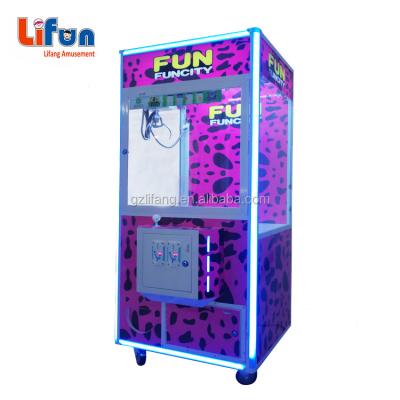 China Wooden cabinet and temered glass claw machine amusement city toys grabbing machine arcade claw crane vending machine for sale for sale