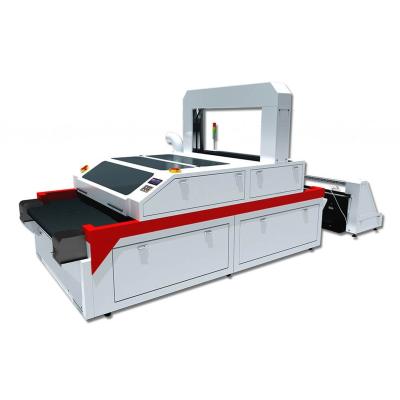 China VISION SYSTEM sublimation polyester fabric laser cutter for sports apparel, flying scanning laser cutter for sale