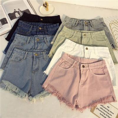 China 2022 Summer Zipper Fly Lady Casual Denim Ripped Anti-Wrinkle Shorts, Women's Short Jeans for sale