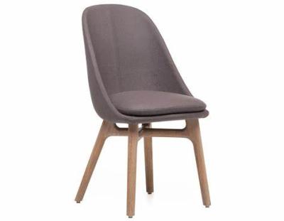 China Dining Solid Wood Soft Velvet French Designer Restaurant Chair Style Solo Dining Chair for sale