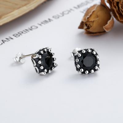 China Environmental Friendly S925 Sterling Silver Womens Diamond Earrings 925 Sterling Silver Gem Stud Earrings For Women for sale