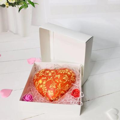 China New LED Fairy String Lights Home Holiday Decoration Light Heart Shaped Silver Wire for sale