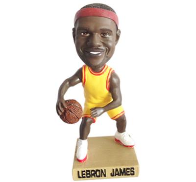 China Wacky doll resin figure vinyl wacky wobbler customized by Europe lebron james jerk head for sale