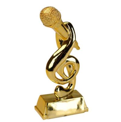 China Custom Europe Trofeos Microphone Award Trophy Singer Contest Collective Singing Contest KTV Trophy Decoration for sale