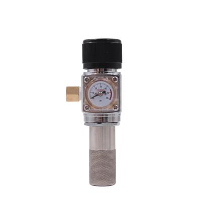 China Hot Selling Aluminum Alloy Mini Barrel Vibrator Dispenser Portable Equipment Mini Beer Press Soda Stream CO2 Regulator for sale