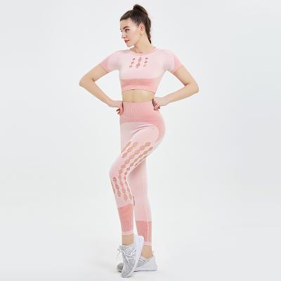 China 2021 Breathable Athletic Sports Wear Women Active Wear Set High Waist Yoga Sets Workout Leggings Yoga Suit for sale