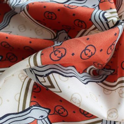 China Breathable Turkish Silk Fabric 12mm Twill Fabric Customization Digital Silk Print - Geometric Pattern in Orange and White Shades for sale