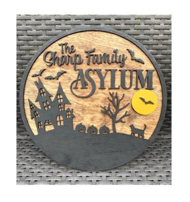 China Holiday Decorations Factory Design New 12 Inch Round Terrorist Pumpkin Trick Door Hanger Wooden Halloween Pendant for sale