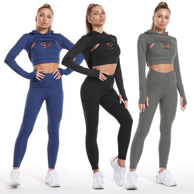 China Breathable Womens Long Sleeve Sports Wear And Running Yoga Clothing Set for sale