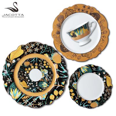 China Stocked Luxury Bone China Dinner Wedding Dinnerware Event Plate Sets for sale