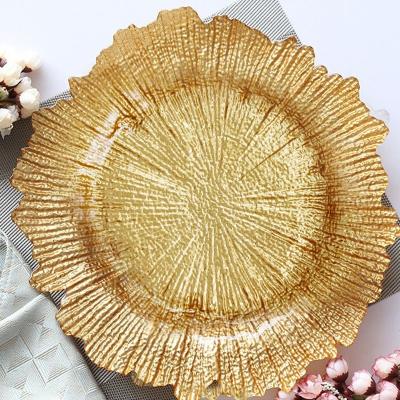 China Hot Selling Stocked Gold Reef Charger Plate Wholesale Gold Western Wedding Dish Elegant Glass Dishes for sale