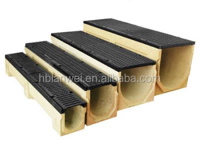 China EN124 Modern Floor Drain Grate Cover With Frame Lock Sewer System Road Equipments Custom Application for sale