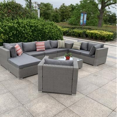 China Garden Set New Style Outdoor Rattan Garden Furniture Dining Table And Chairs Set for sale