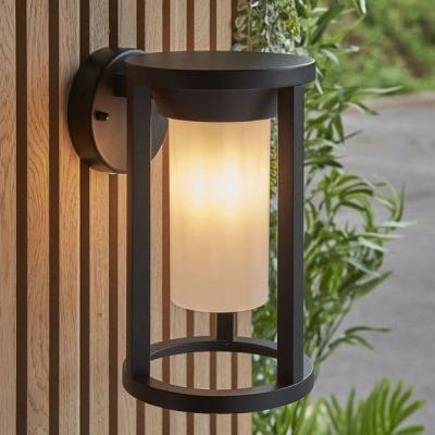 China Polycarbonate Landscape Shape PC Shade E27 Wall Lantern Light Waterproof Aluminum Round Outdoor Garden à venda