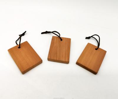 China Viable Aromatic Red Cedar Blocks SquaresPlaced in Cabinet Shoes Absorb Damp Smell for sale