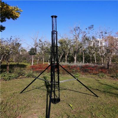 China Torno movible de Guyed encima de la torre de los 30M Cell On Wheel en venta