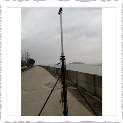 China 40ft van de de Cameramast van Toezichtkabeltelevisie Mast van Pool de Op een voertuig gemonteerde Telescopische Te koop