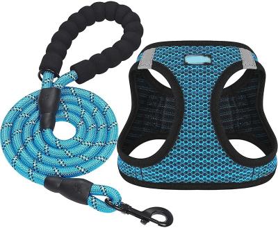 China Arnes De Perro Climbing Custom Quick Release Rope No Pull Design Fashion Neoprene Luxury Dog Harness And Leash Set for sale