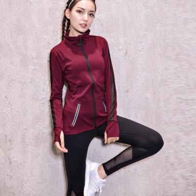 China Latest Design Yoga Antibacterial Quick Dry Gym Fitness Activewear Workout Clothing Sets Cranes Women Sports Wear for sale