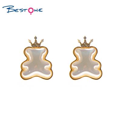 China Fashionable Gold Earring New Arrival Bestone Cute Bear Stud Earrings for sale