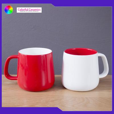 China Lead Free Glazed Ceramic Coffee Mugs Microwave Safe Large Capacity Customized Logo for sale