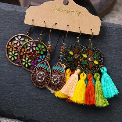 China Current BOHEMIA Christmas Earrings Jewelry Woman 14k Plated Gold Alloy Circle Earrings Tassel Bohemian 2021 for sale