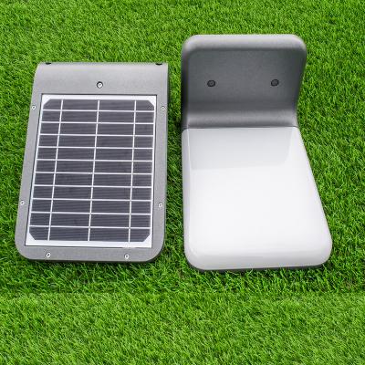 China Theme Park 3W 500lm LED Light Source Aluminum Die Cost Body IP65 Smart Sensor Solar Garden Path Lighting for sale