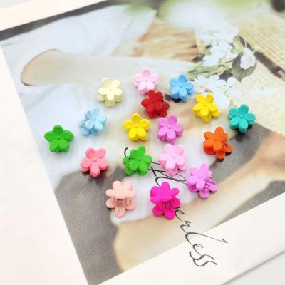 China Small Flower Sweet Pinkycolor Hairpin Children's Hair Accessories for sale