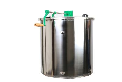 China Manual Radial Beekeeping Honey Extractor 8 Frames For Filter Bee Honey for sale