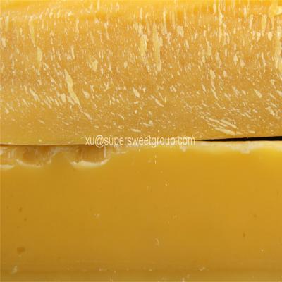 China 100% Pure Filtered Beeswax Slabs Pharmacy Grade Yellow Raw Beewax Block bees wax for candle making à venda