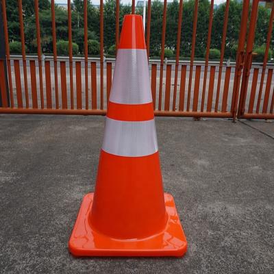 China China Manufacture 70Cm High Visible PVC High Safety 700Mm Flexible Reflective Traffic Cone Road Cone for sale