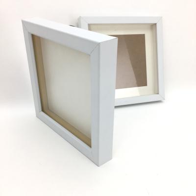 China Recyclable materials custom all size 10x10 hotel photo frame shadow white box frames wholesale for sale