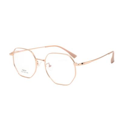 China The 2022 fashionable square retro models Optical Eyewear Glasses sight high quality metal optical glasses for sale