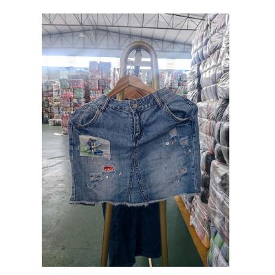 China Polyester / Cotton Cheap Prices Used Jean Skirts For Ladies Women's Denim/ Used Jeans Women/ Used Clothes Ladies Fashion Denim Skirt for sale