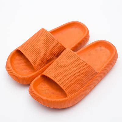 China Fashion Trend Women Slippers Summer Bathroom Beach Slippers Unique Soft Non-slip Women Slippers Women Slippers for sale