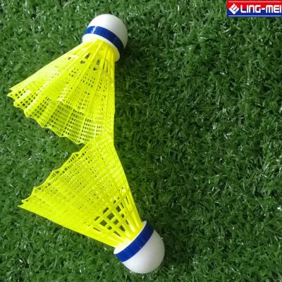 China PU cork colored nylon shuttlecock for plastic badminton shuttlecock wholesale for sale