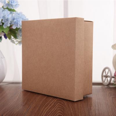 China 2021 Newest Recyclable Plain Paper Packaging Packaging Custom Gift Boxes for sale