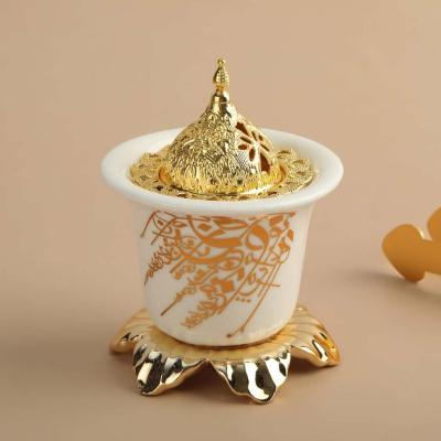 China 2020 New Arabia Hot Sale Design Resin Censer Cup Shape Creative Arabic Censer With Handle for sale