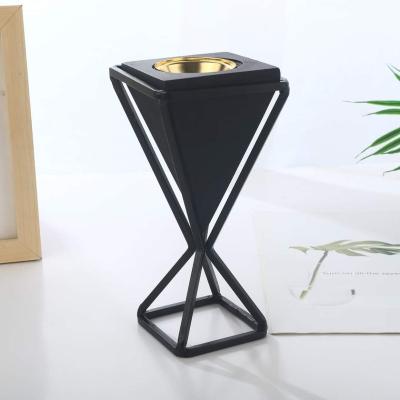 China Wholesale Arabia Resin And Metal Band Fashion Middle East Aromatherapy Stove Home Decor 2021 New for sale