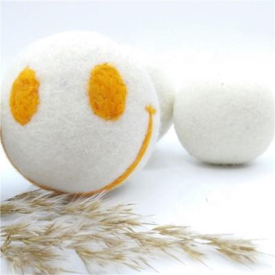 China 2020 New Trend Bestselling Amazon Organic Handmade Wool Drier Balls 100% New Zealand In Stock for sale