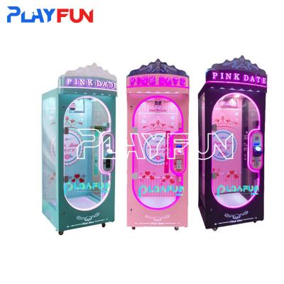 China PlayFun banknote operated coin game machine amusement  park cut prize gift machine Shopping Mall automatic prizes scisso for sale