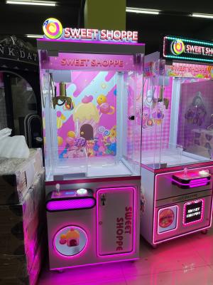 China Sweet candy claw machine coin operated machine for sale