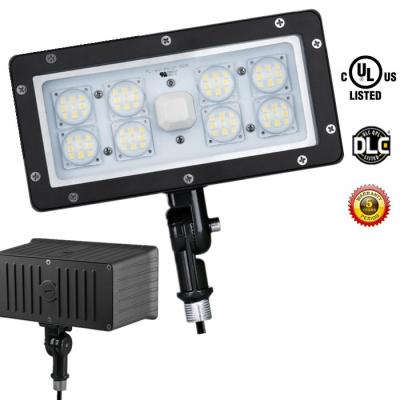 China LED Security Floodlight 5000K Outdoor LED Flood Light Cool White Photocell 70 Watt for sale