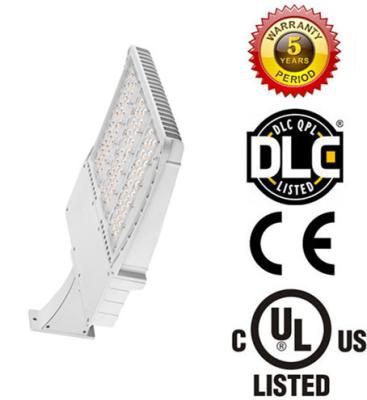 China 300 Watt High Pole Roadway Parking Lot Led Light Fixtures Ultra Slim 120lm / W for sale