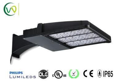 China Outside Head Replacement Led Parking Lot Pole Lights Free Photocell Included for sale