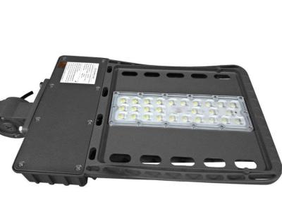 China Outdoor Shoe Box Light Led Parking Lot Lamp 5 Years Warranty With Photocell for sale