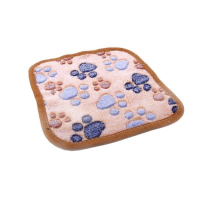 China Viable Factory Wholesale Direct Paw Printed Coral Fleece Waterproof Pet Mats Pads Blanket For Dog Cat for sale