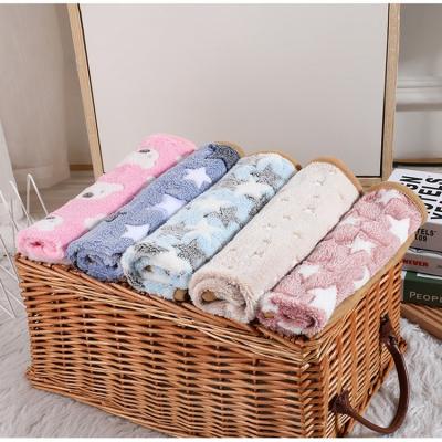 China Professional Supplier Breathable Pet Supplement Fleece Blanket Small Printed Coral Friendly for sale