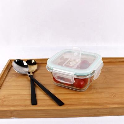 China Sustainable Microwave Oven Safe Square Glass Food Container With Locking Lid for sale